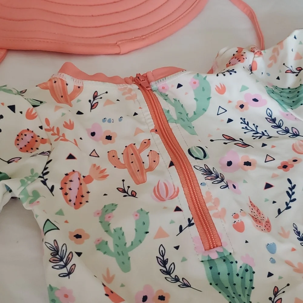 Adorable Rufflebutts Rashguard - Picture 8 of 10